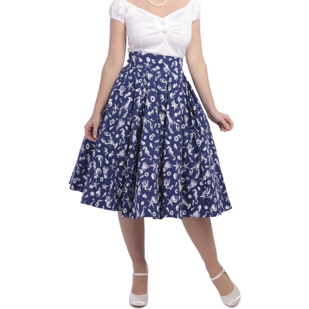 ❌SOLD OUT❌🌺Collectif Nautical Sea Shell Skirt - Picture 2 of 4